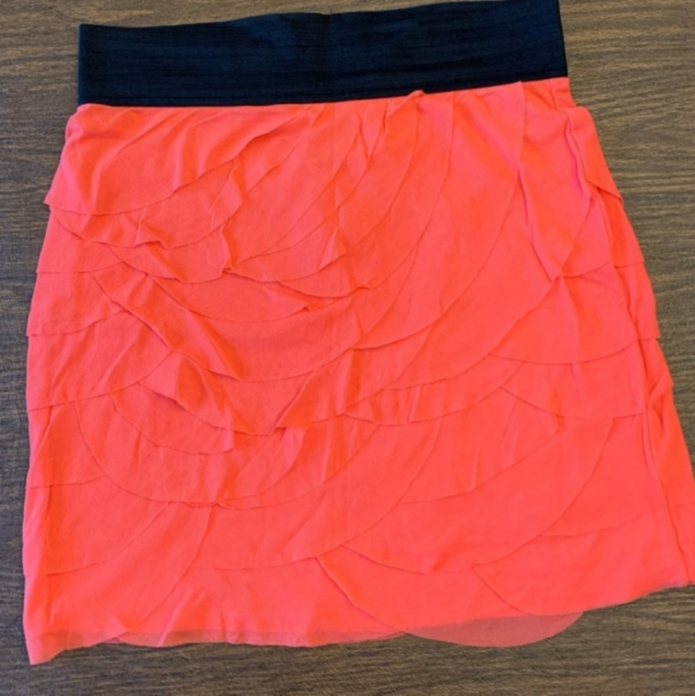 Neon Coral EXPRESS Mini Skirt Ruffled Tiered Layered Orange Size Sm - Picture 5 of 5